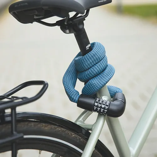 11001761_01_Ivera_Chain_7210C_85_metal_blue_Lifestyle_1257_SK.jpeg