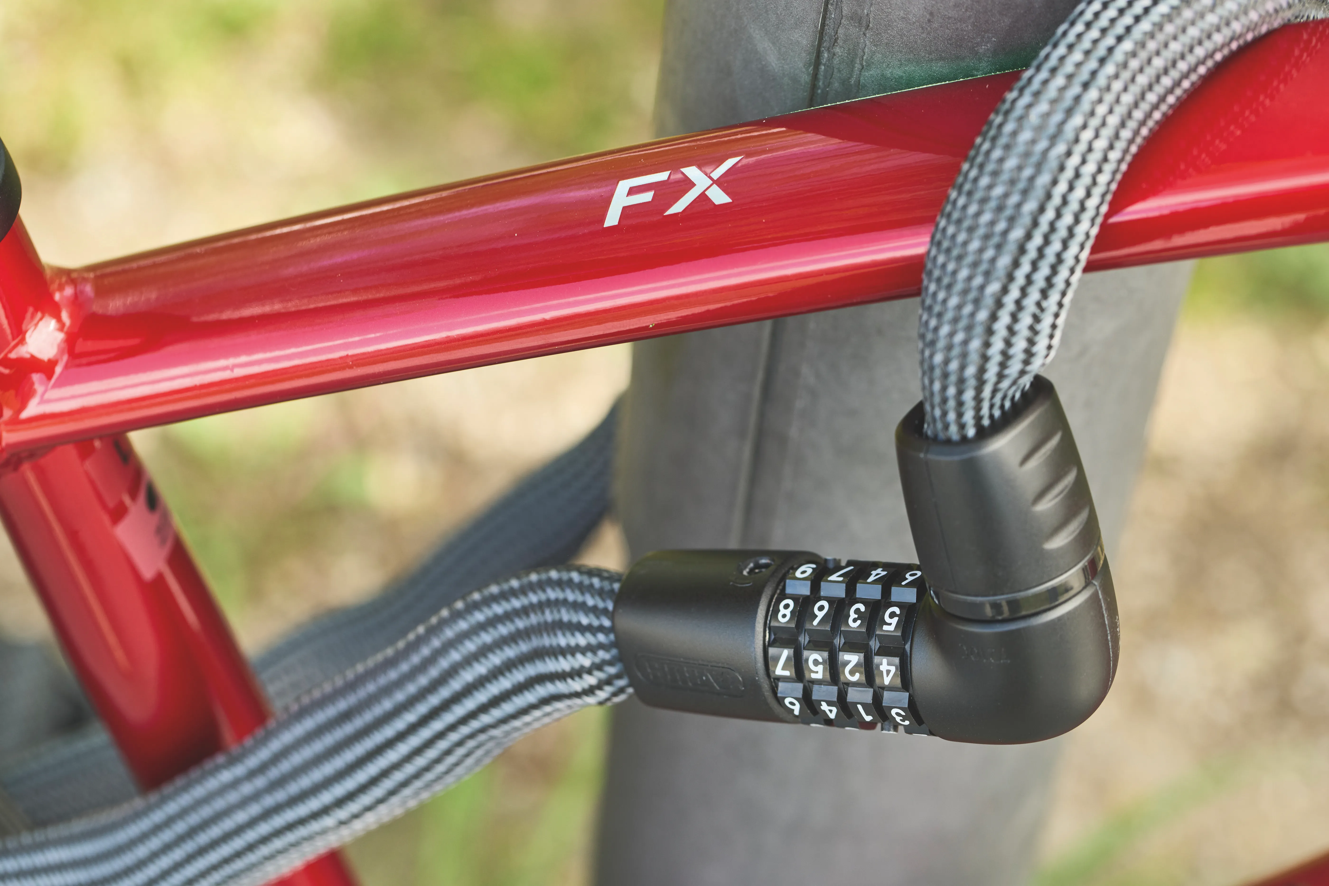 ABUS IVERA Chain 7210C. Flexibler Schutz bei jedem Wetter.