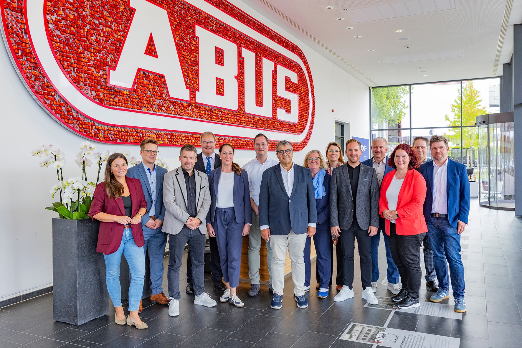 Sigmar Gabriel zu Gast bei ABUS – Austausch über Mittelstand, Globalisierung und Zukunft