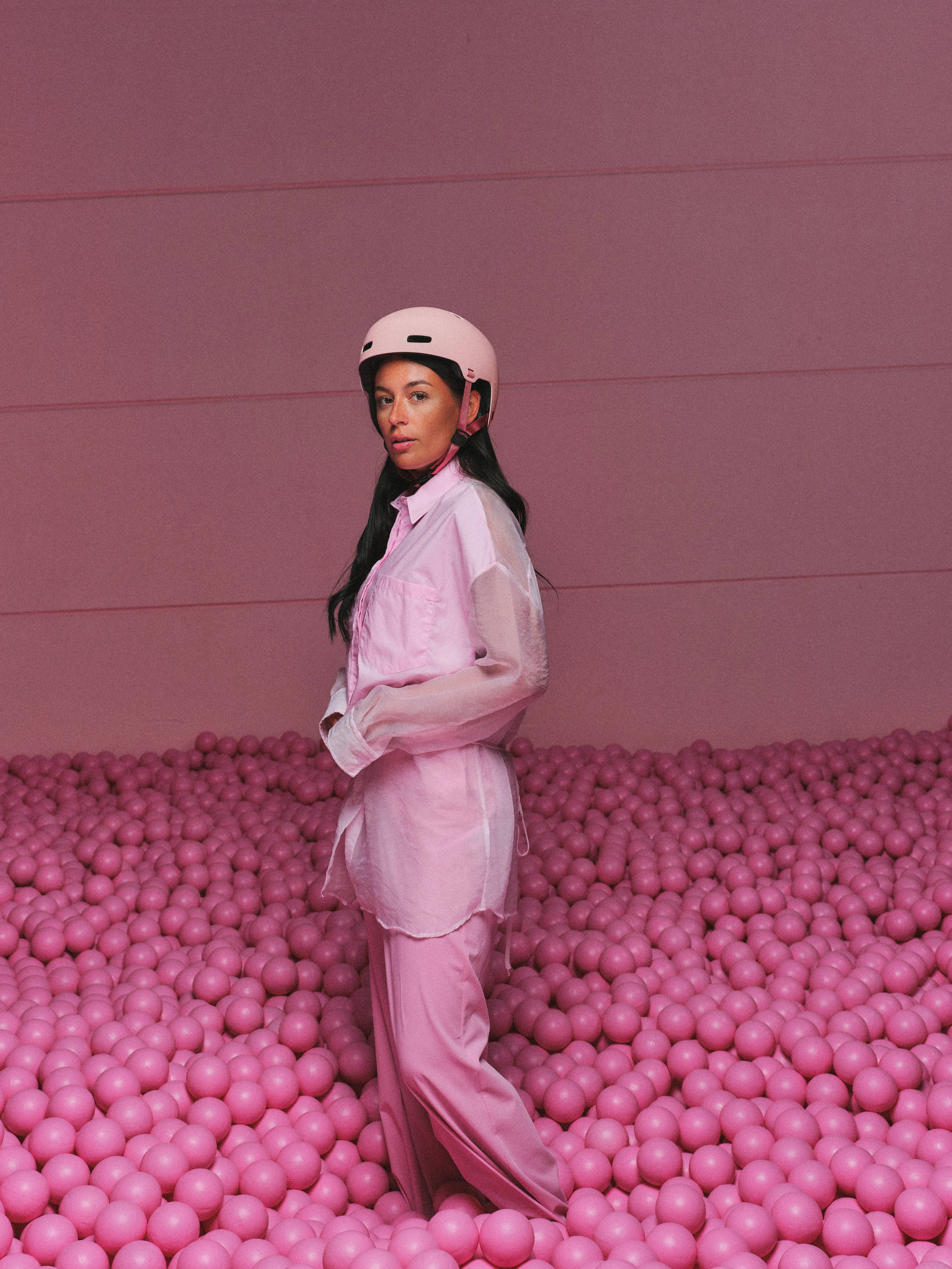 45076_XOXO_strawberry_rose_Lifestyle_highres_35.jpg