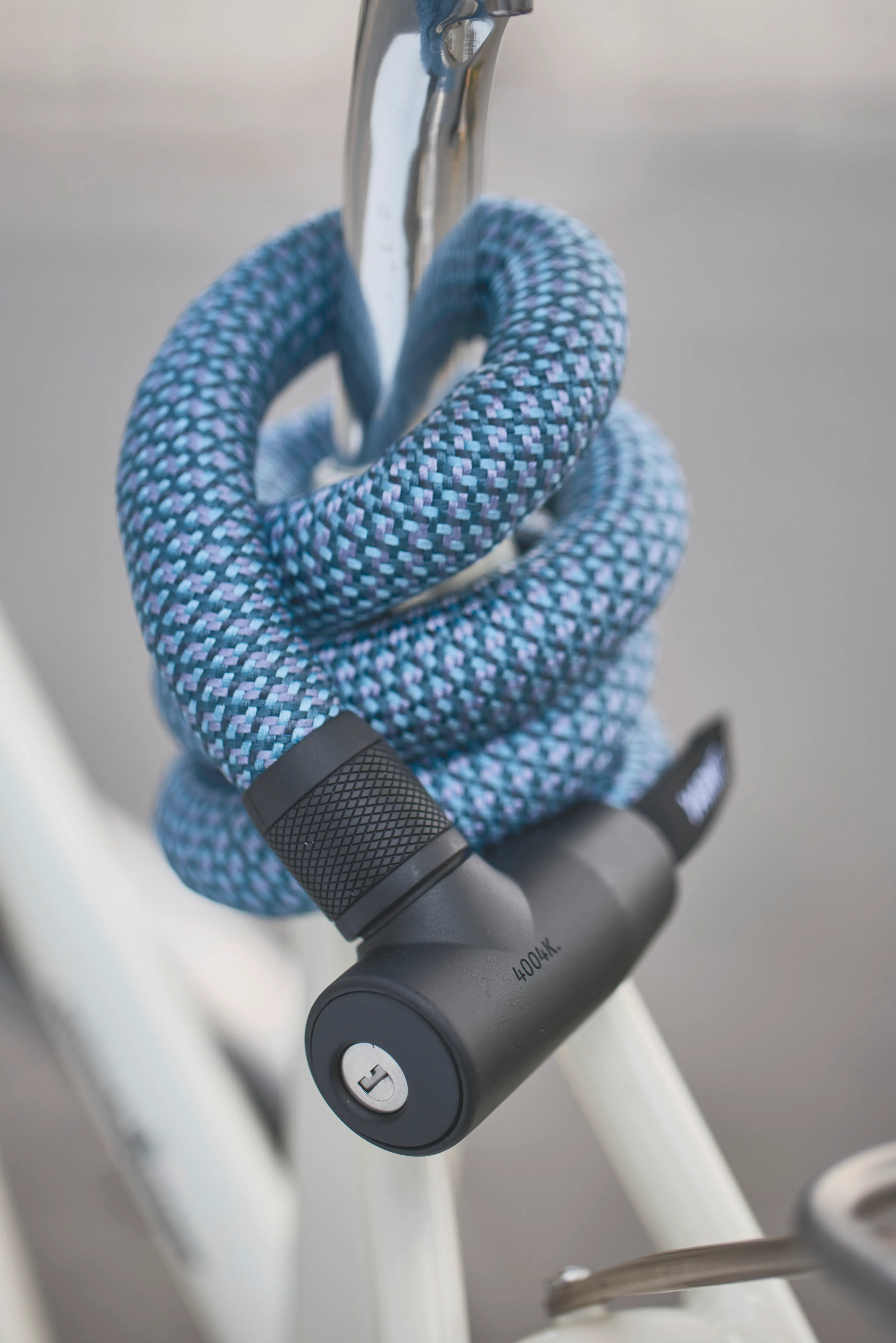 11002136_01_Yarnit_4004K_110_denim_blue_Lifestyle_8761_MT.jpeg