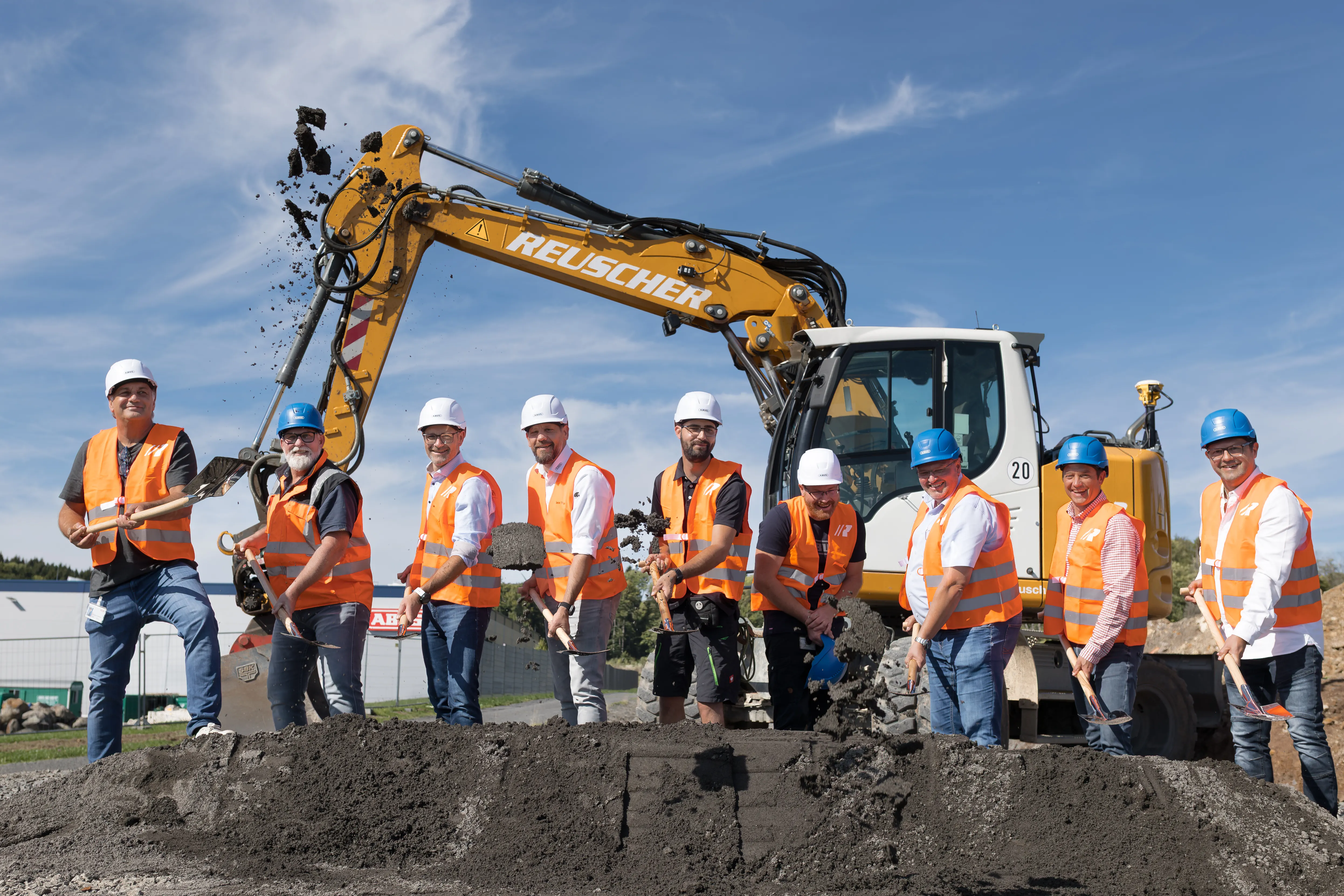 3 - LaPhotoSpatenstichAbus2025-3.jpg