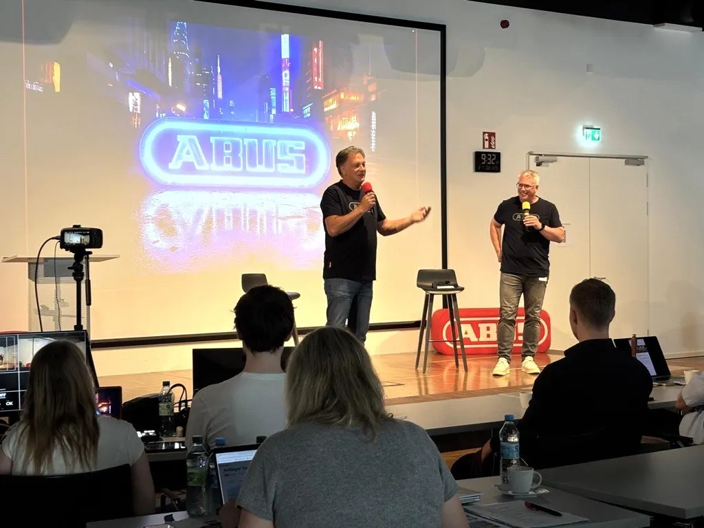52. Meeting von Universal Home auf dem ABUS Campus Wetter 